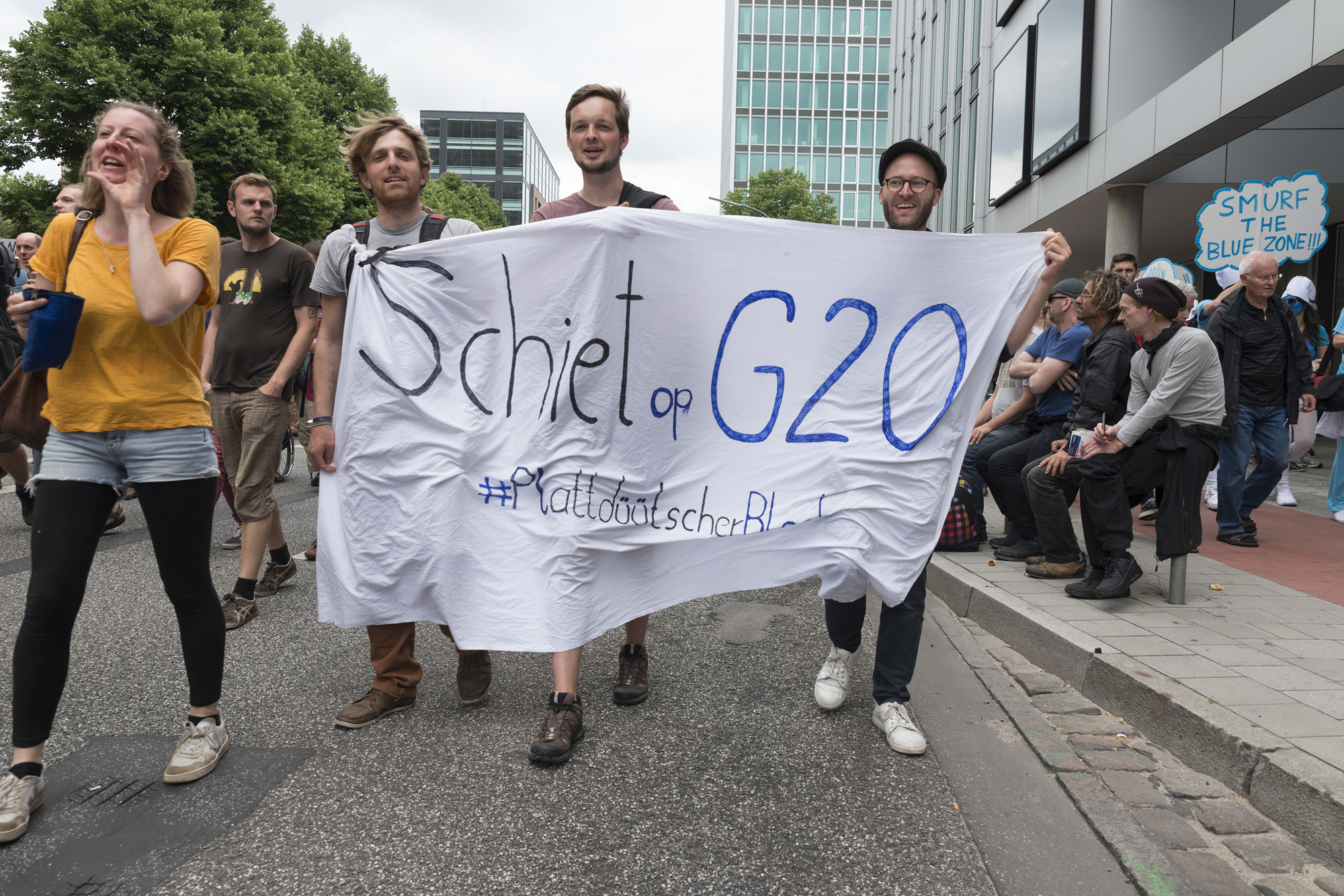 No G20-Demo 11: Plattdeutscher Block