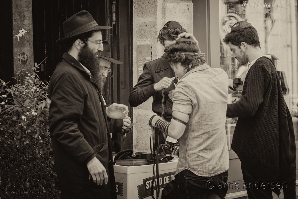 Jüdisches Viertel: Rabbiner mit Gebetsriemen